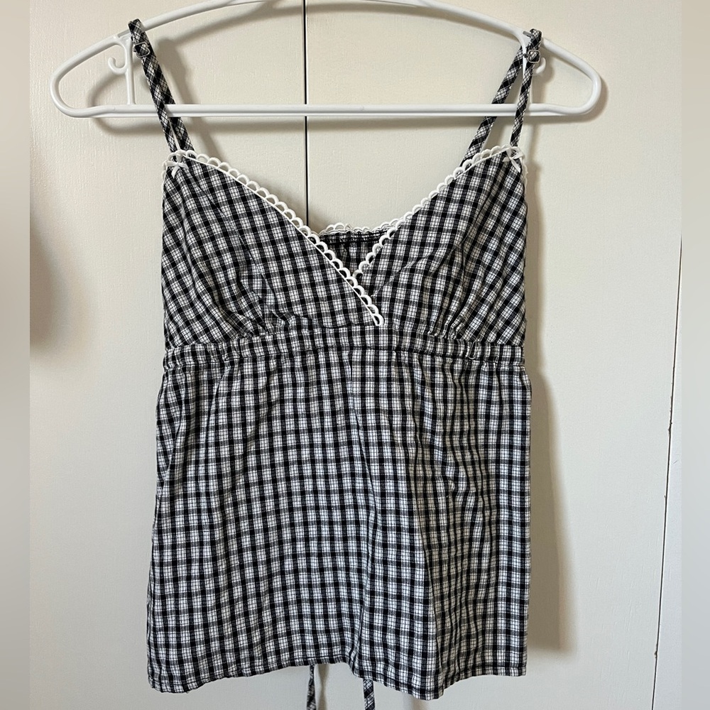 Gingham Tie-Back Babydoll Top